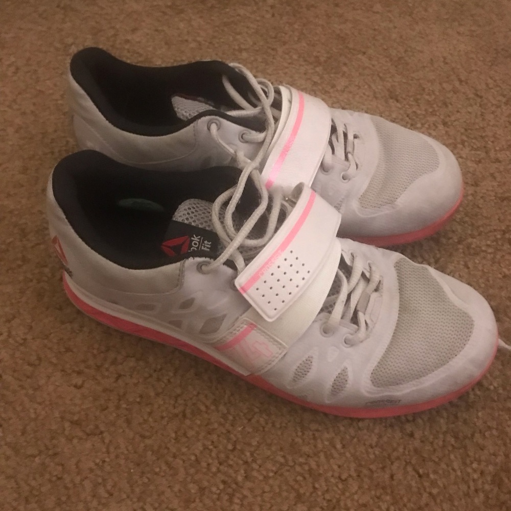 Reebok CrossFit lifters